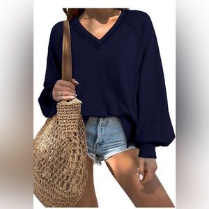 Acelitt Women's Blue V-Neck Long Lantern Sleeve Blouse